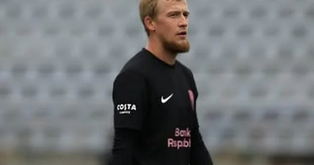 Bizdə qruplaşma yoxdur”