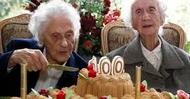 100 yaşa qədər yaşamağa kömək edən qida