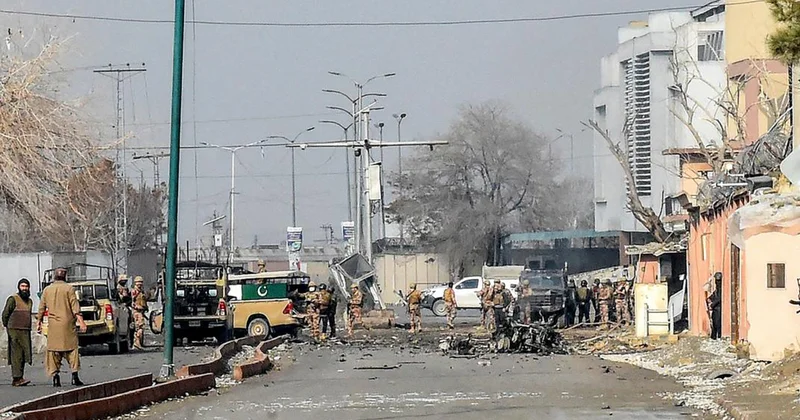 Pakistanda bir gündə 12 terror aktı 58 silahlı məhv edildi