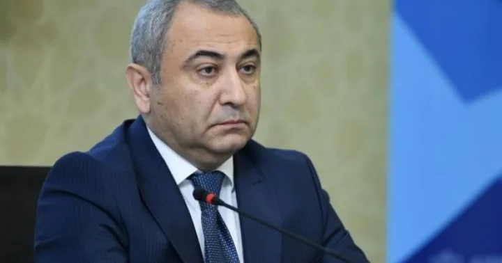 1,2 milyonluq villa, 19 500 manat maaş iddiası: AYNA sədri niyə susur?