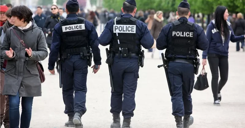 Французские полицейские устроят протесты из за ухудшения условий труда
