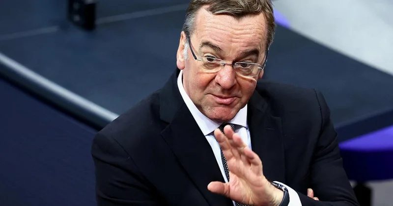 Американцы нуждаются в Европе считает министр обороны Германии