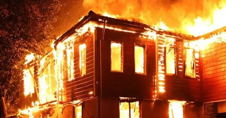 İkisi uşaq olmaqla, dörd nəfər yanğında öldü