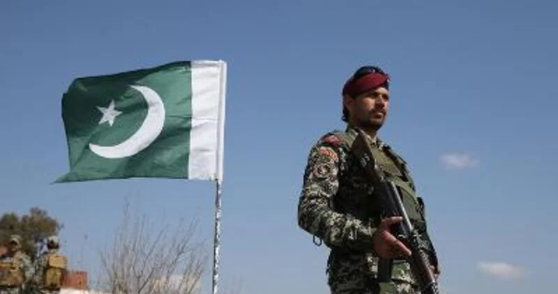 Pakistanda separatçıların hücumları nəticəsində 80 dən çox insan ölüb