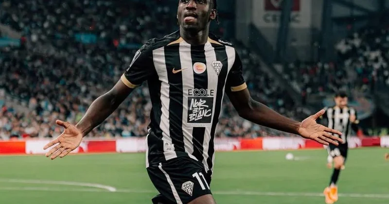 Fənər qışın 4 cü keçidini bitirmək üzrədi