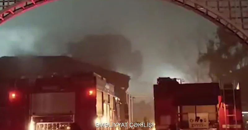 Пожар в ресторане в Баку ВИДЕО