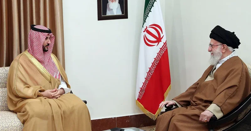 Саудовский министр: Отказ Трампа от удара по Ирану укрепит режим аятолл