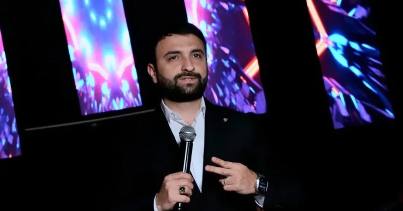 Asif Məhərrəmova qarşı dələduzluq Polisə şikayət etdi