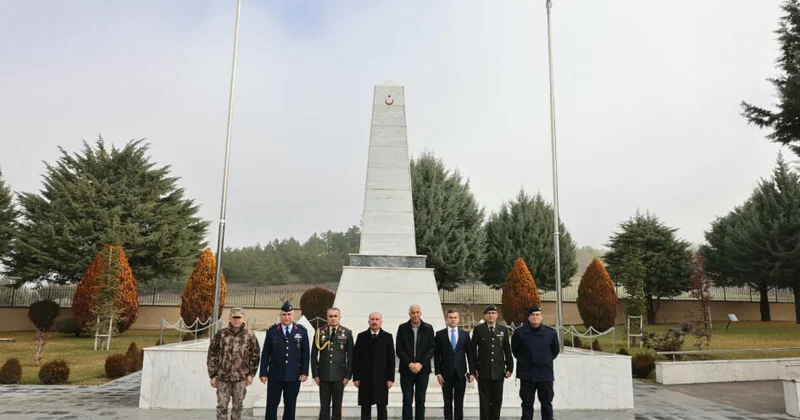 Военный атташе Азербайджана посетил семьи шехидов в двух провинциях Турции ФОТО