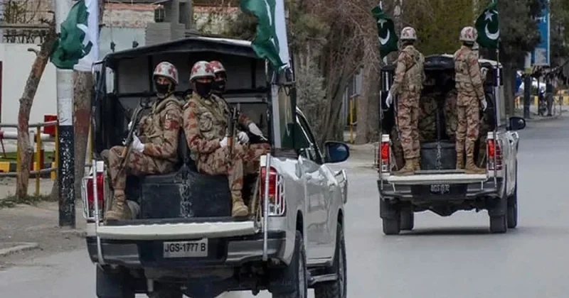 Pakistanda törədilən hücumlarda 10 polis əməkdaşı həlak olub