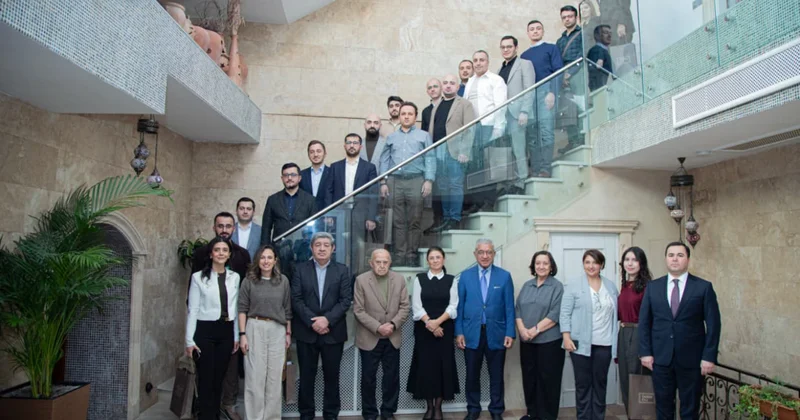 В Доме писателя состоялась первая сессия цикла встреч Yüksəliş фото