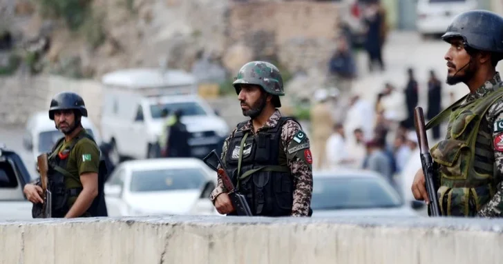 В Пакистане спецслужбы сорвали серию атак экстремистов