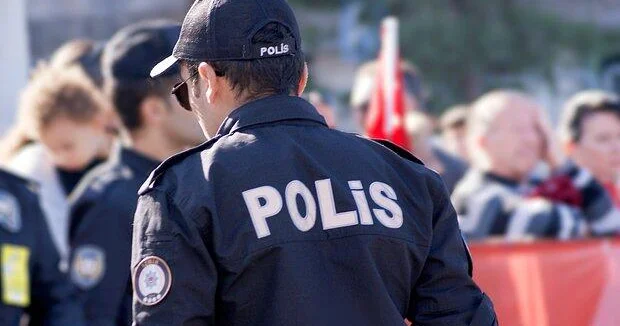 Звезд шоу бизнеса задержали в Турции