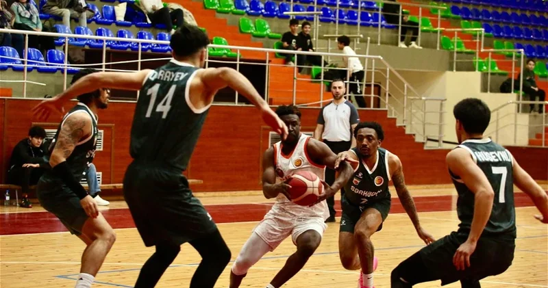 LIVE: АЛ и Сабах ждут, важная победа Серхедчи в Сумгайыте