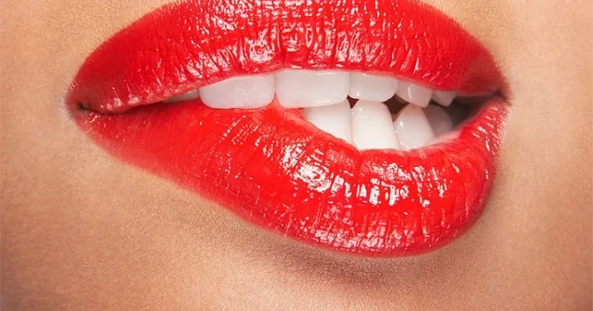 Azərbaycanlı androloq: Qadın oral sekslə məşğul olarsa tüpürcəyindən kişiyə virus keçir