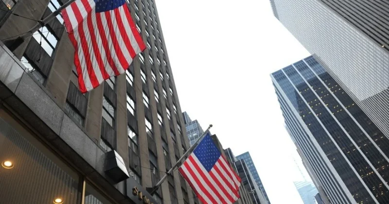 KİV: ABŞ nin nəhəng şirkətləri 52 min işçini ixtisar etməyi planlaşdırırlar