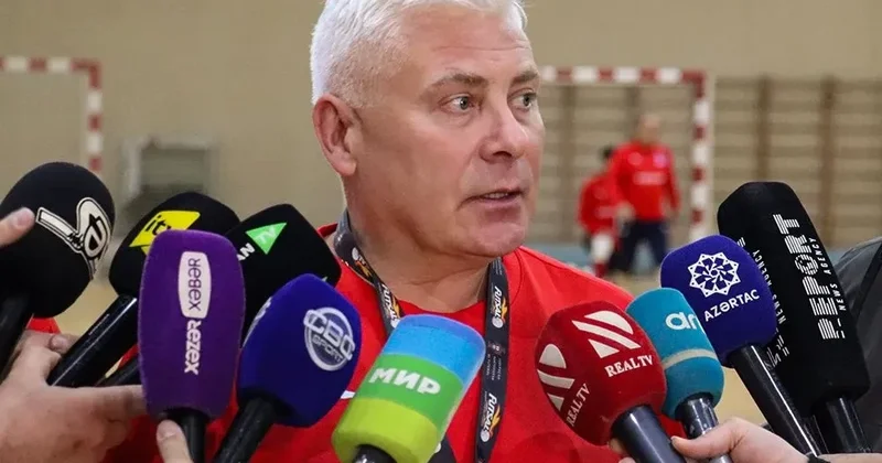 “Bu nəcə milli yığma idi ki, tərkibində demək olar ancaq braziliyalılar oynayırdı?!” Yevgeni Kukseviçin ə MÜSAHİBƏSİ