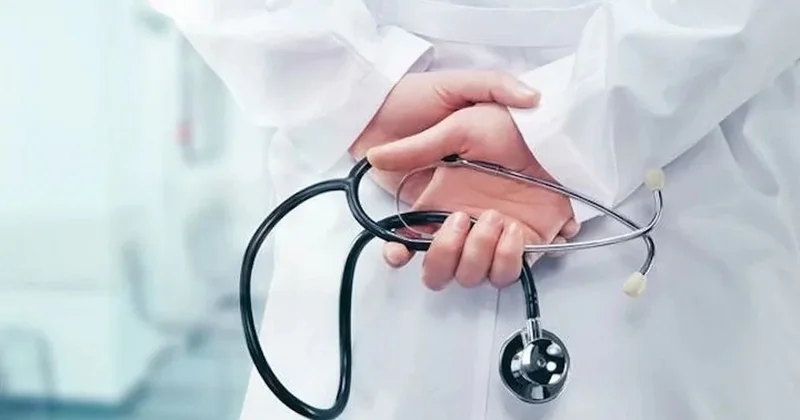 İspaniyada insanları hepatitə yoluxdurduğuna görə 1933 il həbs cəzasına məhkum olunmuş həkim vəfat edib