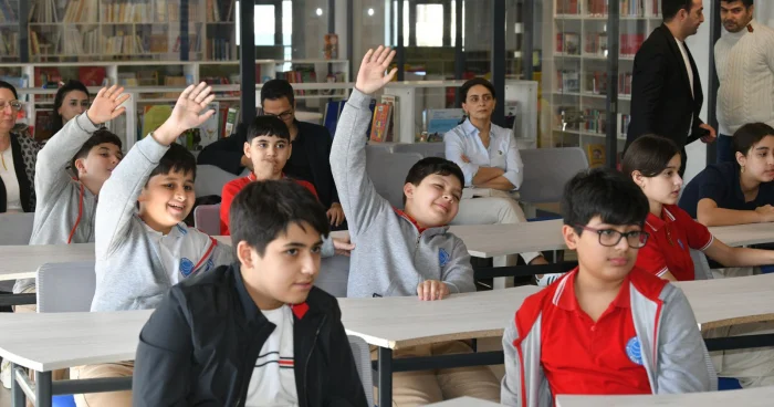 ETX məktəblilərin kibertəhlükəsizlik sahəsində maarifləndirilməsini davam etdirir l FOTOLAR