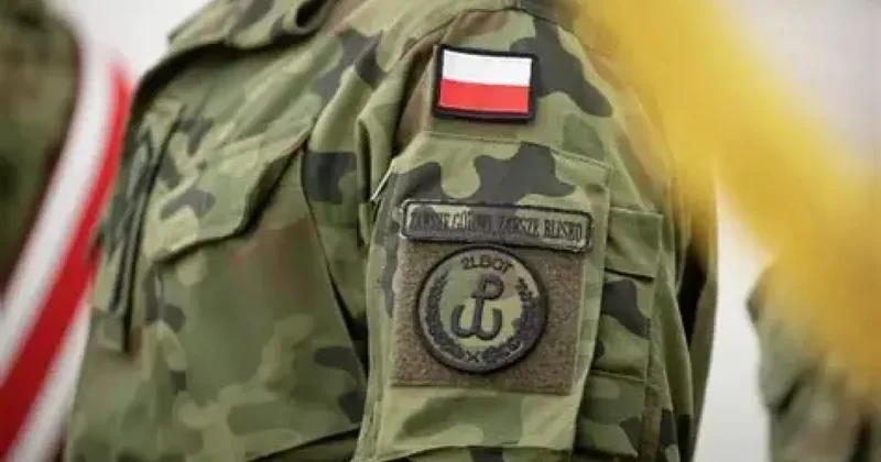 Польша намерена увеличить численность армии до полумиллиона человек