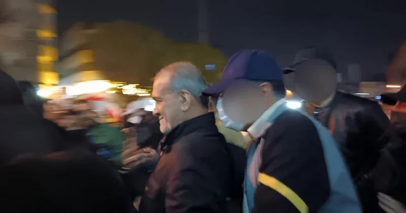 Пезешкиан и Арагчи участвуют в митинге Minval Politika