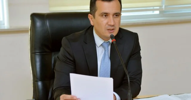 İcra başçısı 46 nəfəri işsiz qoydu