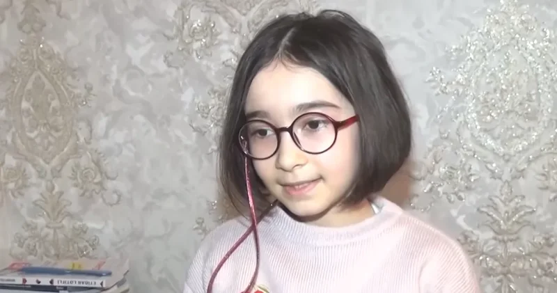 Üç ayda doqquz medal qazanan şagird: Qarşıma məqsəd qoymuşam ki, ABŞ də qalib gəlim VİDEO