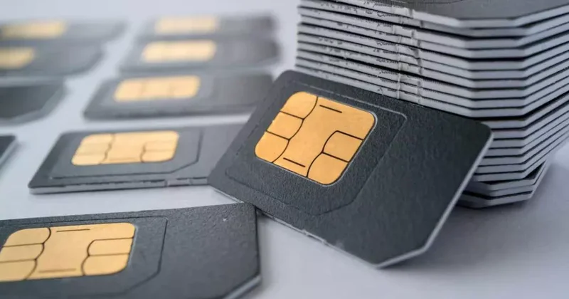 В Ираке в целях безопасности конфисковали более полутора тысяч SIM карт