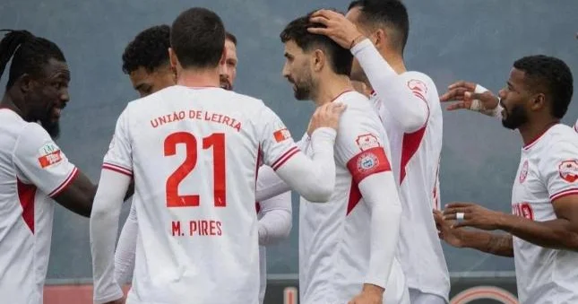 Klub borcları ödəmədi, transfer qadağası ilə üzləşdi