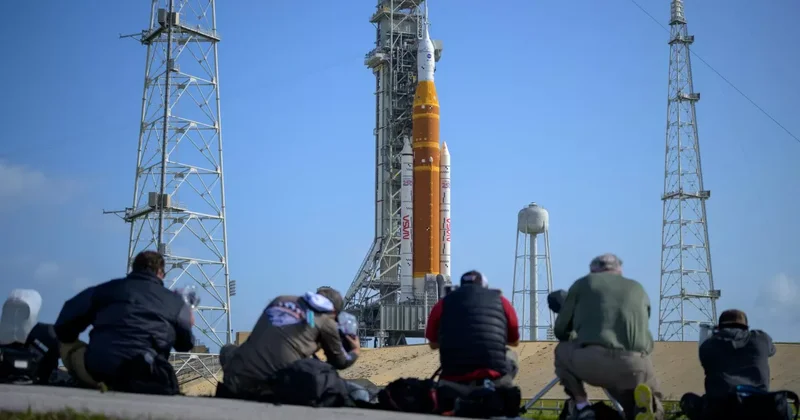 Артемида II : начался обратный отсчет до полета NASA вокруг Луны