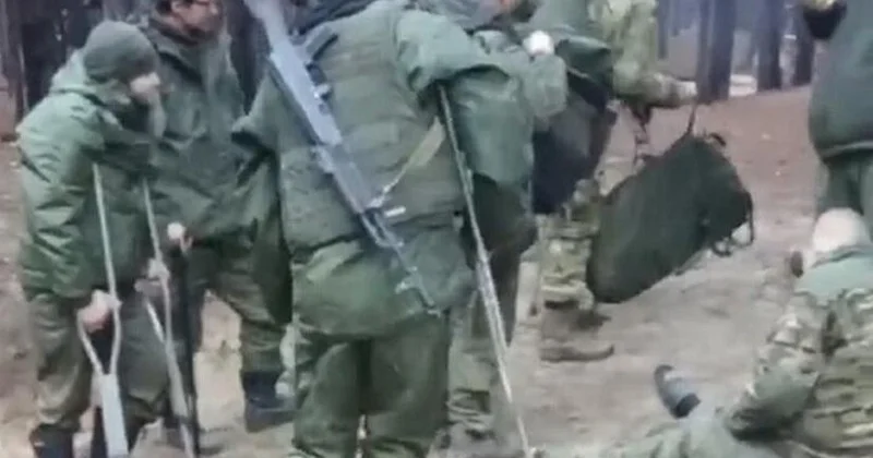 “Ya ölmək, ya da qaçmaq...” Rusiya ordusundan qaçan əsgərin dəhşətli xatirələri: