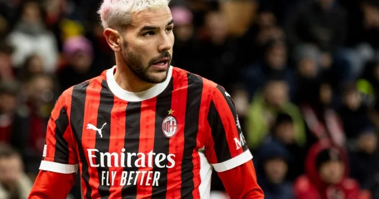 Milan ın müdafiəçisi Əl Hilal a keçə bilər