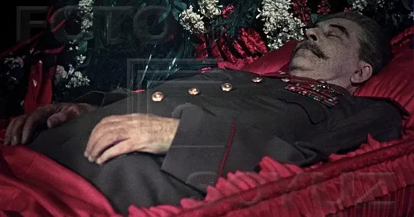 Stalini dəfn edən KQB polkovniki