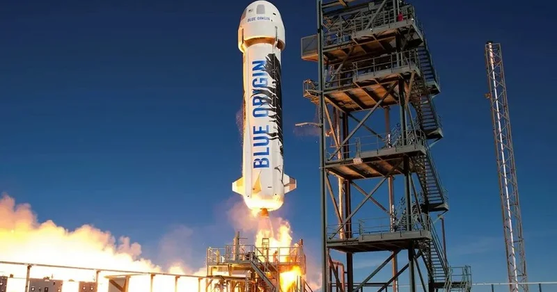 Ракета компании Blue Origin с туристами совершила успешный суборбитальный полет