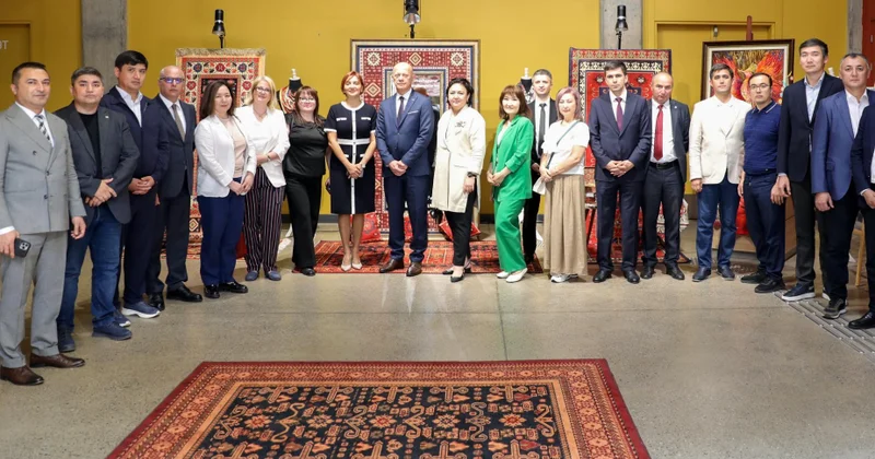 Beynəlxalq konfransın iştirakçıları 1 saylı DOST Mərkəzi və DOST İnklüziv İnkişaf və Yaradıcılıq Mərkəzi ilə tanış olublar