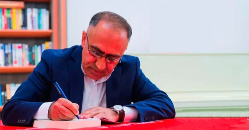 Laçında quş yuvası