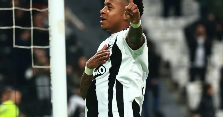 Braziliyadan Beşiktaş a transfer təklifi