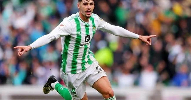 Atletiko” ABŞ millisinin oyunçusuna görə 25 milyon avro ödəyəcək