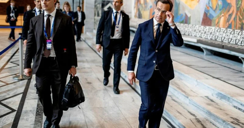 İsveçli seçicilər hökumətin dəyişdirilməsinin lehinə çıxış edirlər