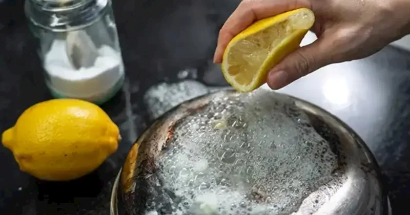 Qaralmış tavaları təmizləməyin ən asan yolu