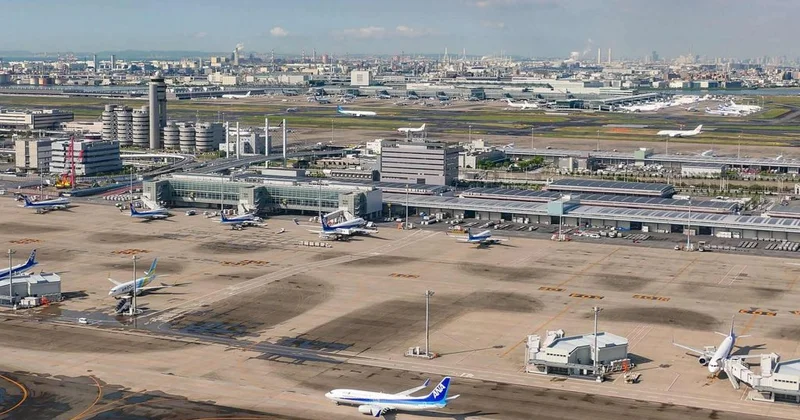 Yaponiyada əlverişsiz hava şəraiti səbəbindən bir sıra aviareyslər ləğv edilib