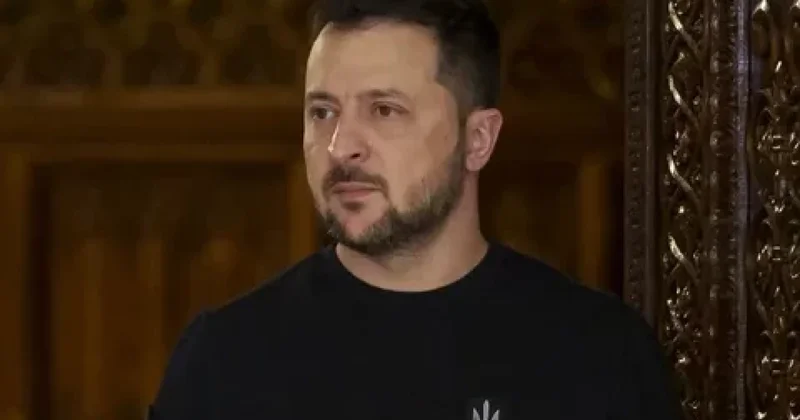 Zelenski Rusiyanın kütləvi zərbə endirə biləcəyi barədə xəbərdarlıq edib