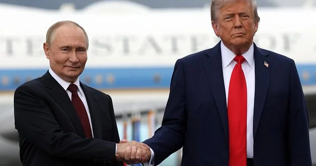 Фото с Путиным стало единственным групповым снимком Трампа в Белом доме Minval Politika