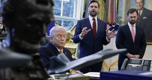NYT узнала о сомнениях Трампа в способности Вэнса стать его преемником