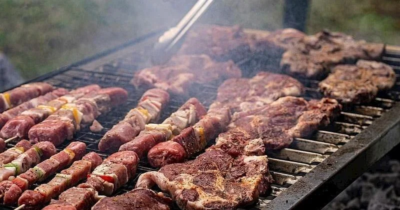 Manqalda dana ətini yumşaq etməyin 4 yolu