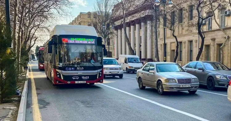 Bu avtobus YENİLƏNİR