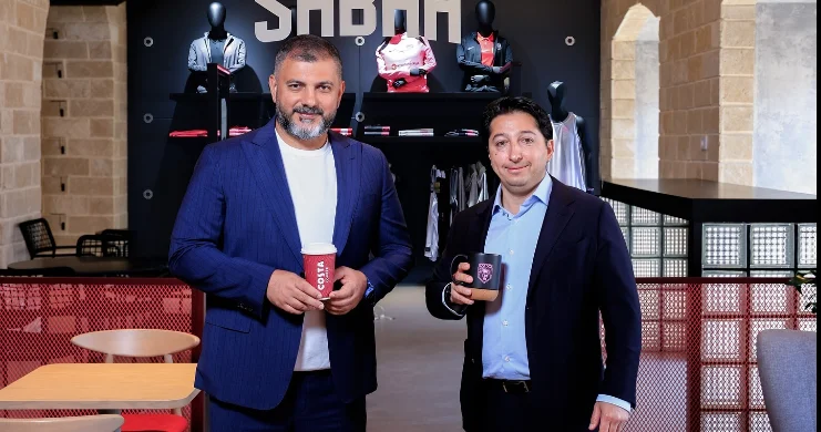 “Sabah”ın azarkeş mağazası açıldı