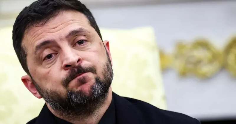 Zelenski: Rusiya bu həftə Ukraynaya 2300 dən çox zərbə dronu və 108 raket atıb