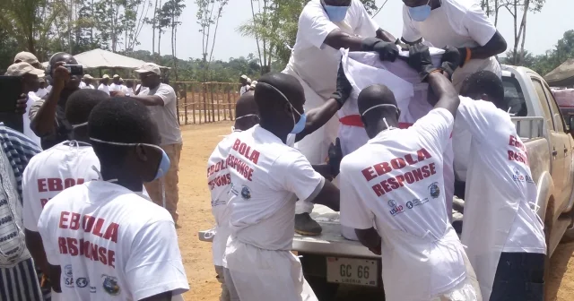 Ebola virusu daha bir ölkədə tüğyan edir 43 nəfər öldü...