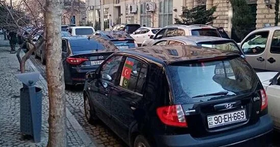 Bakıda obyekt səkini zəbt etdi KONKRET